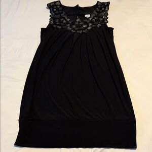 B Darlin Elegant Black Sleeveless Dress with Lace Detail